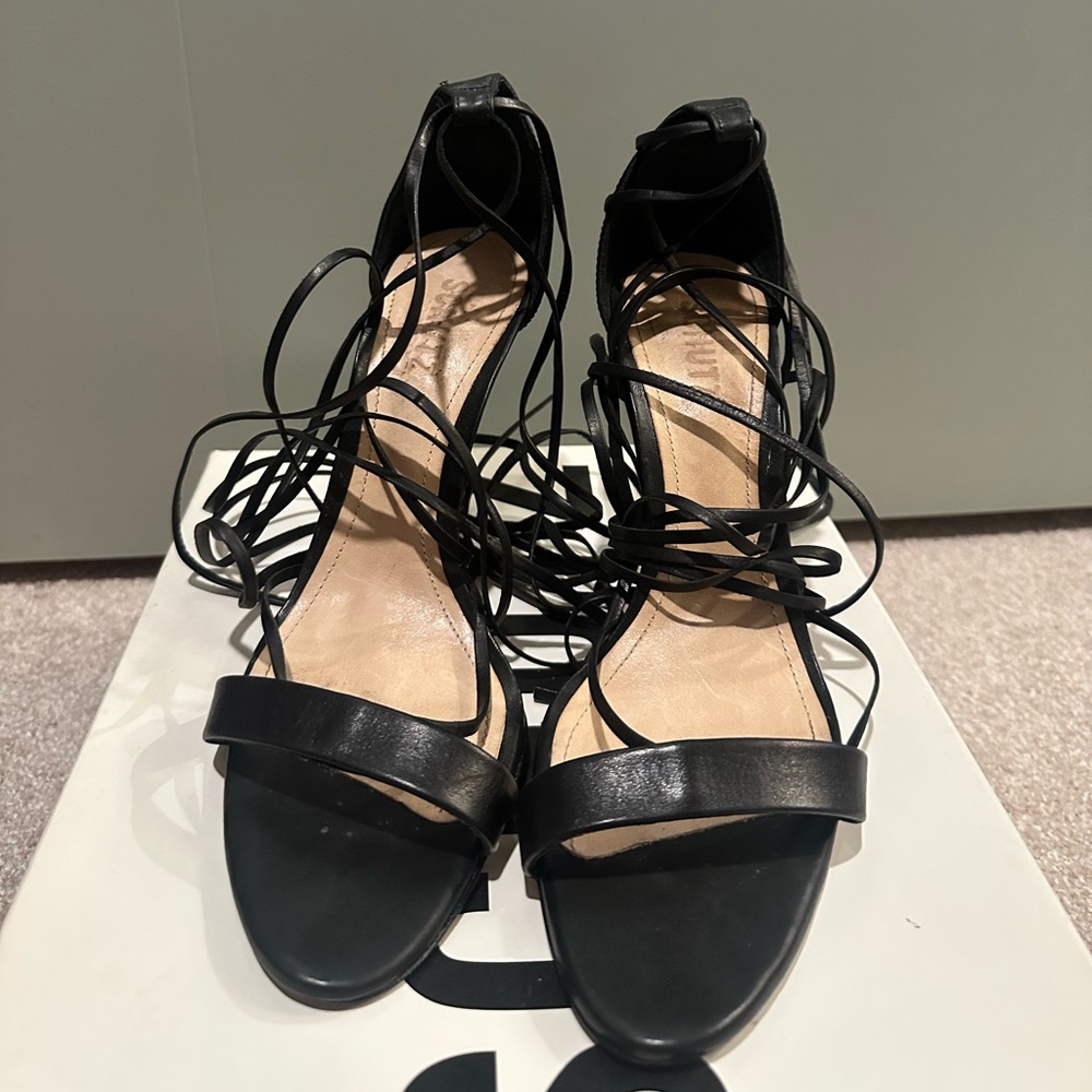 SCHUTZ Black Strappy Heels Elegant Design